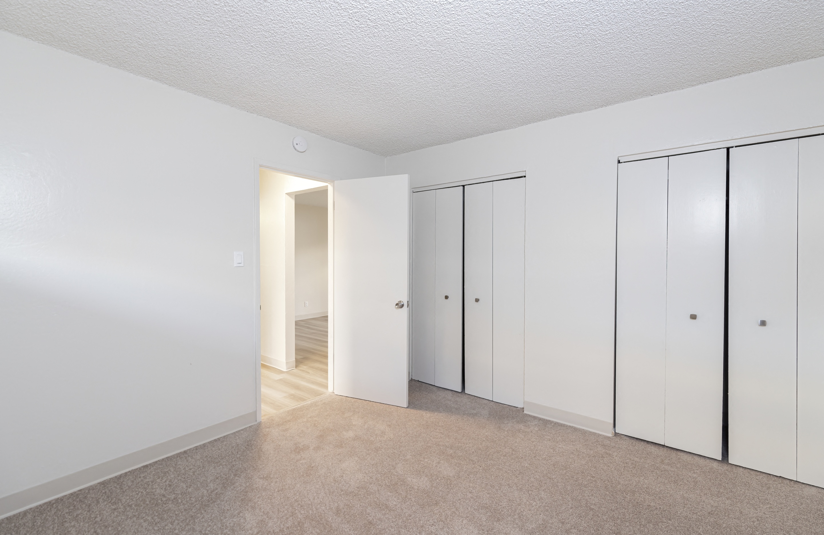 Apartments on Corcoran Ave · Santa Cruz photo 5